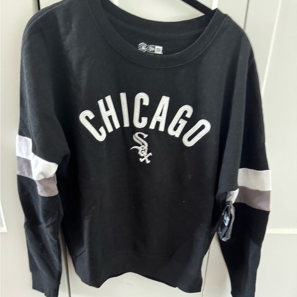 New Era Chicago White Sox Black Crewneck Sweatshirt NWT Never Worn MLB